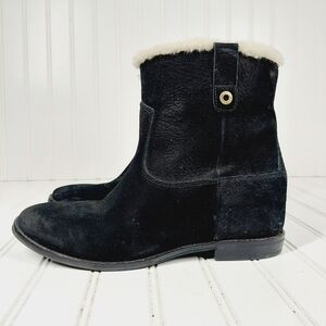 Cole Haan Black Leather Shearling Ankle Boots H352